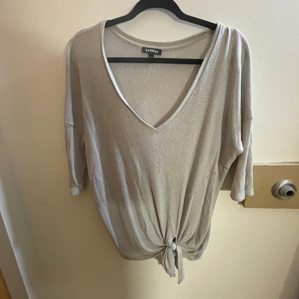 Express Top - Picture 2 of 4